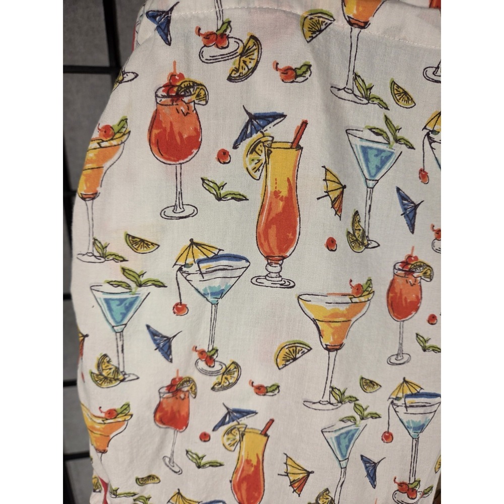 Crafted By MAHOGANY Tiki Resort Vacation Pajama Set Size L Top & Shorts - Picture 3 of 7